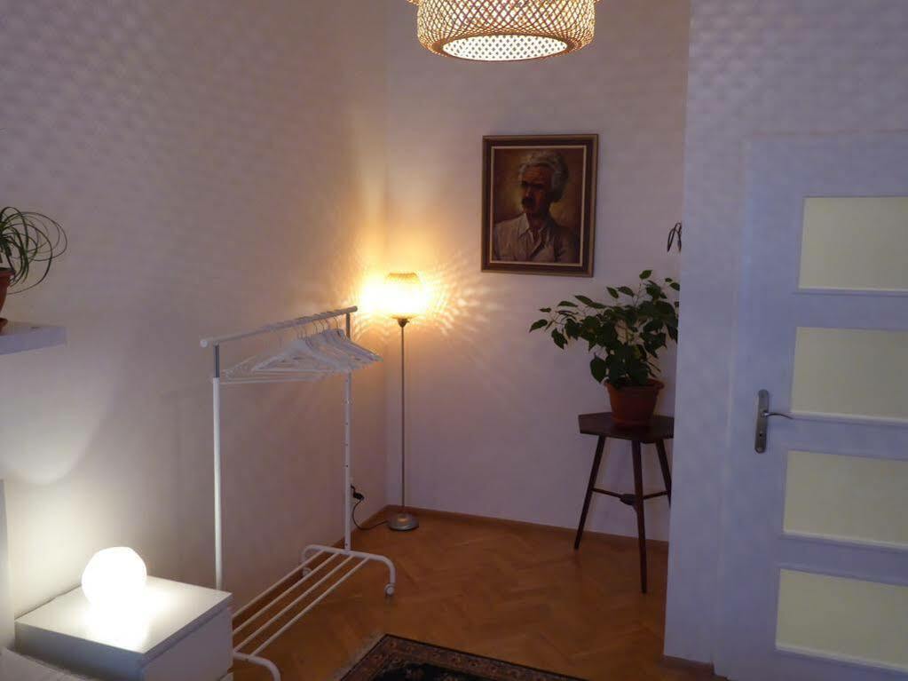 Victoria Design Stays - Apartment Slavojova Прага Екстериор снимка